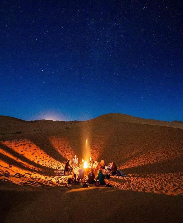 梅尔祖卡 Sahara Luxury Glamping酒店 外观 照片