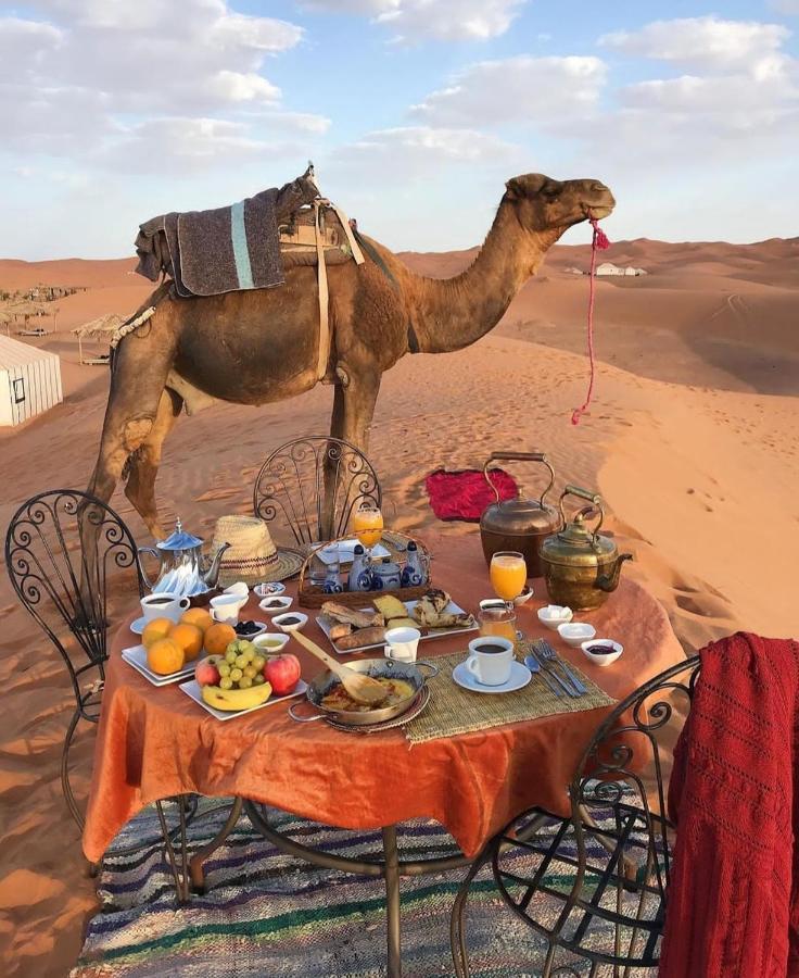 梅尔祖卡 Sahara Luxury Glamping酒店 外观 照片