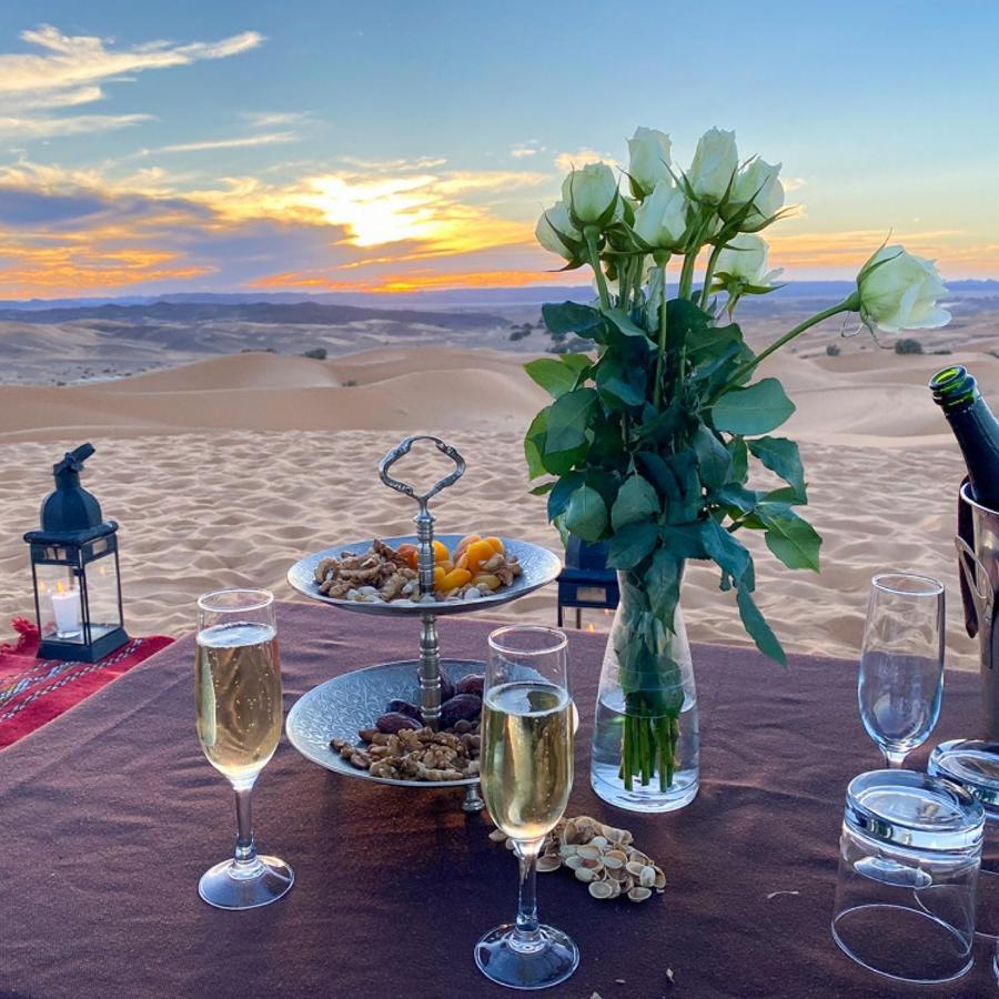 梅尔祖卡 Sahara Luxury Glamping酒店 外观 照片