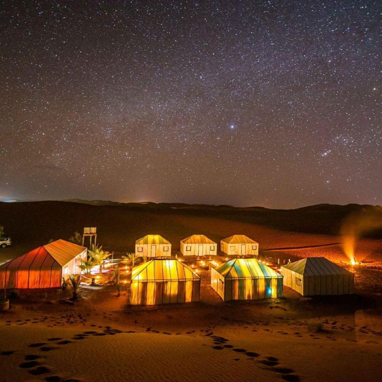 梅尔祖卡 Sahara Luxury Glamping酒店 外观 照片