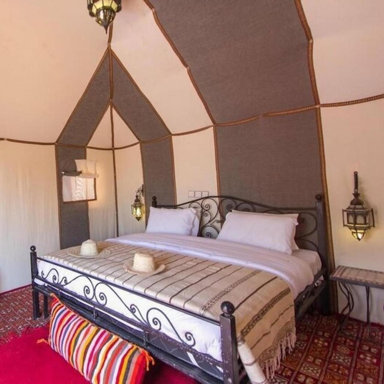 梅尔祖卡 Sahara Luxury Glamping酒店 外观 照片