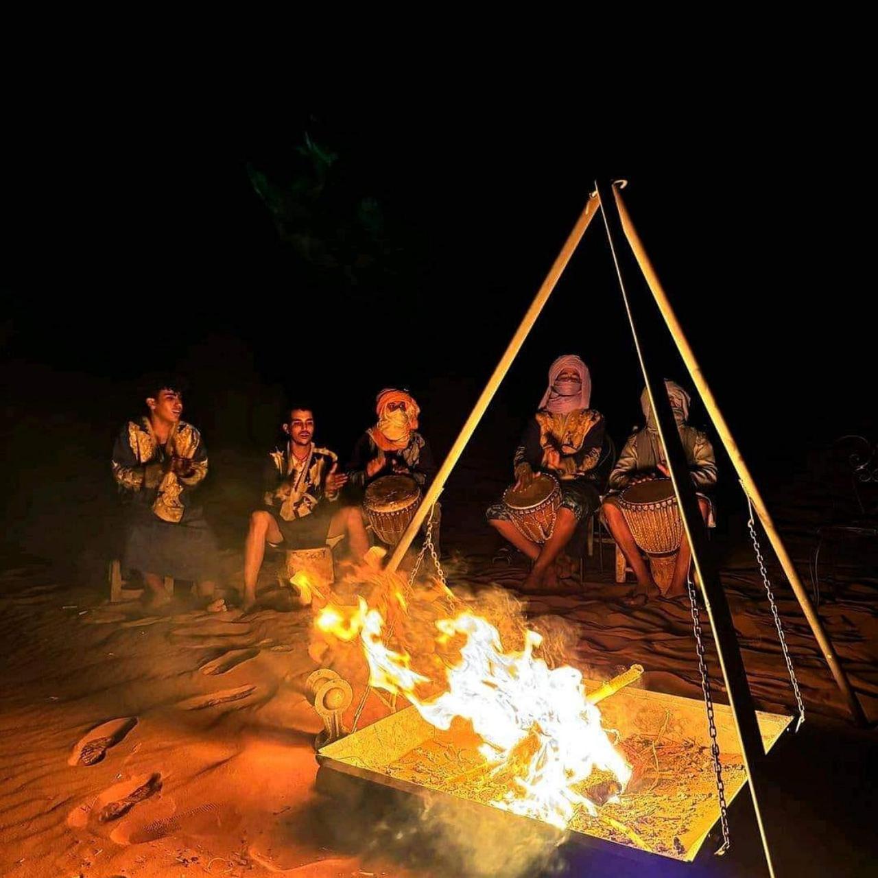 梅尔祖卡 Sahara Luxury Glamping酒店 外观 照片